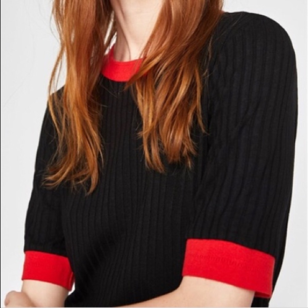 ZARA T-shirt Navy Blue and red trim